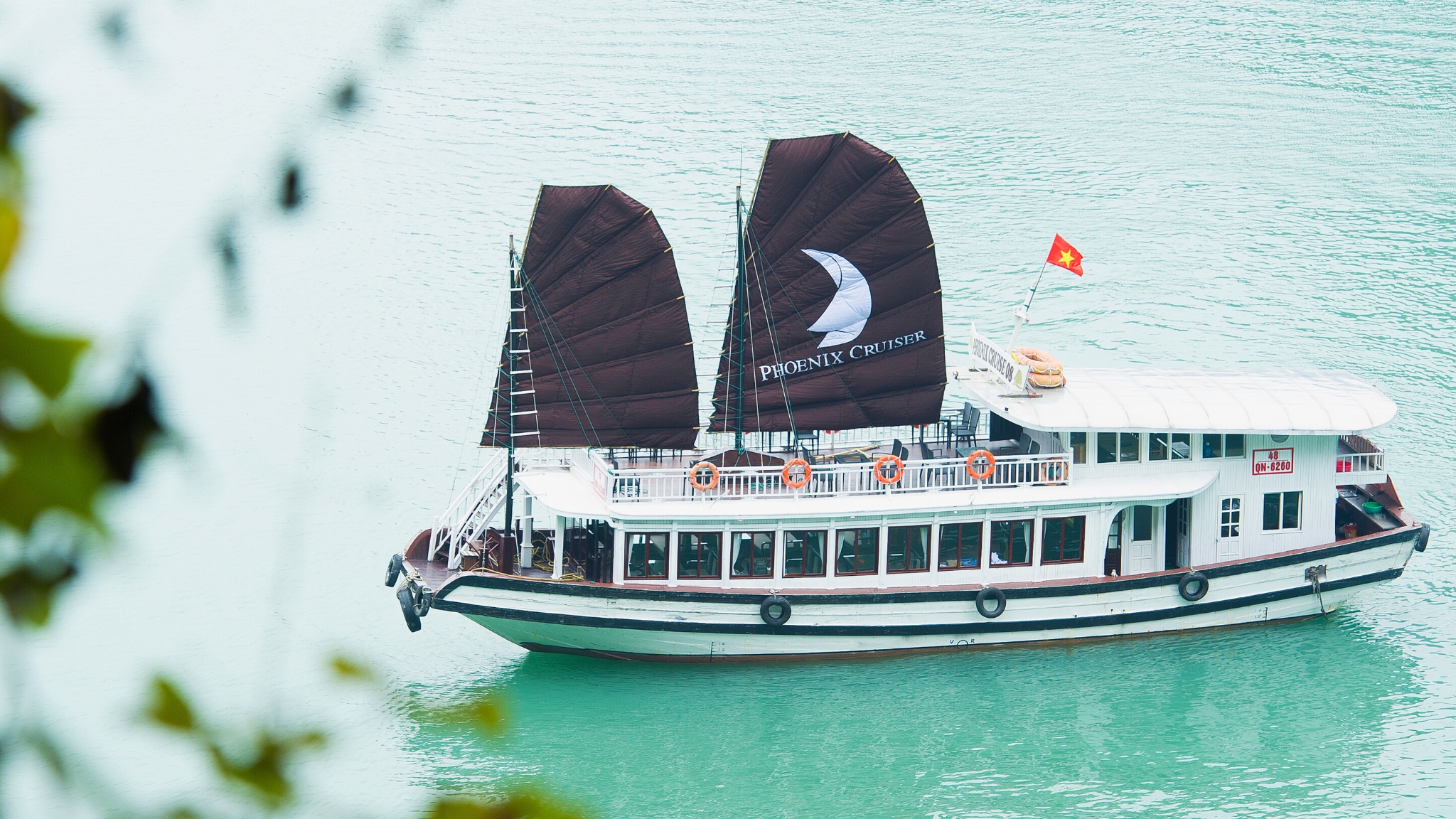 Private Halong Bay Day Trip